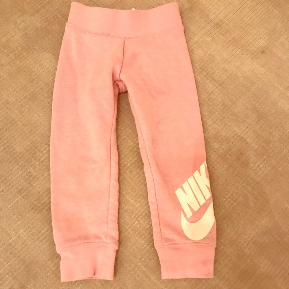 Nike toddler sweat pants girls